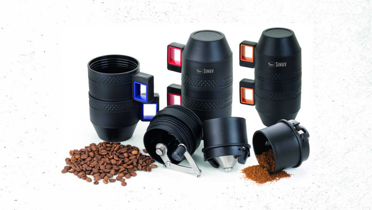 KAHVE ÖĞÜTÜCÜ VE 2 MUG